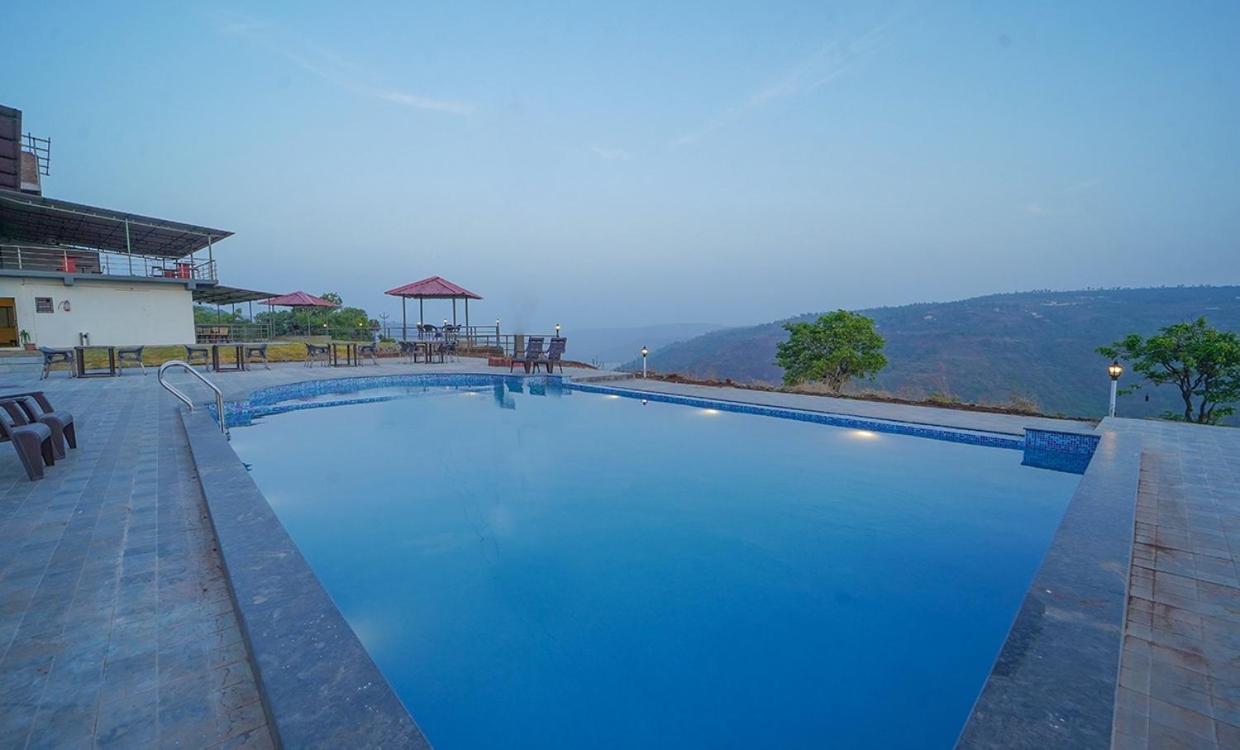 Trattino Resorts Panchgani Exterior photo